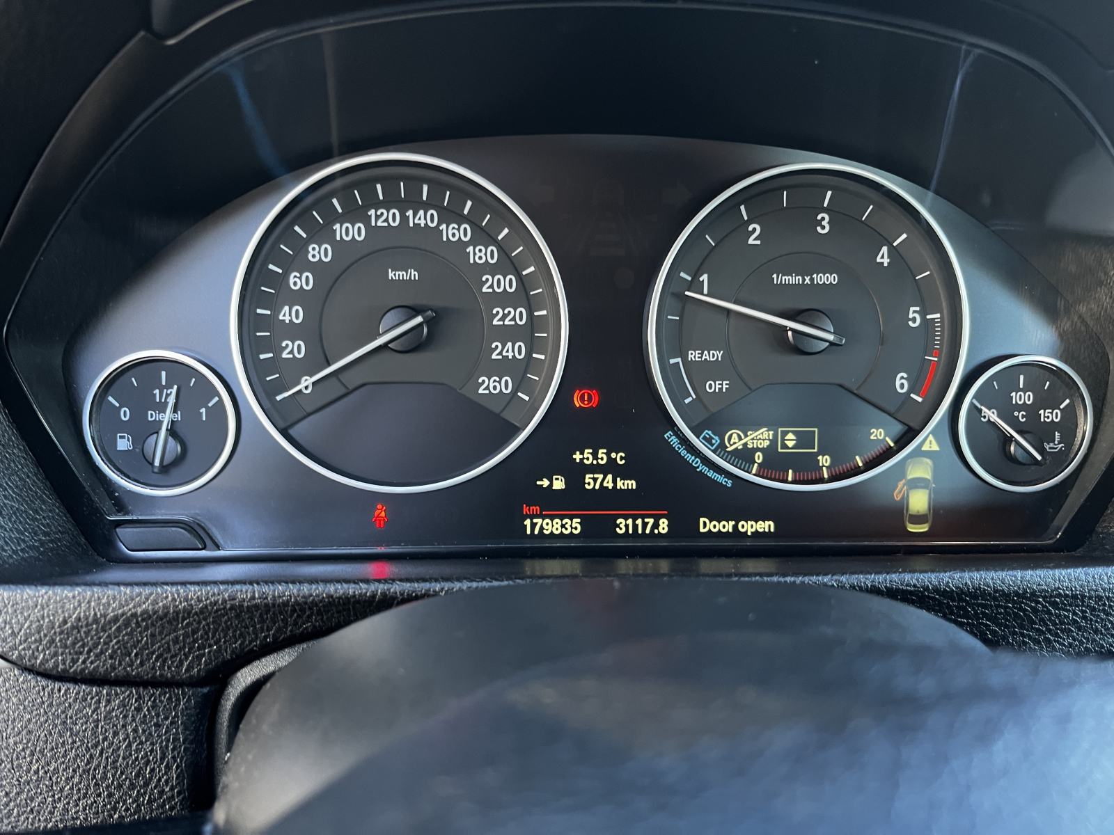 BMW serija 3 318d - NAVI,BI-XENON, NOVI LANAC, REG 11/2026, fotografija 14