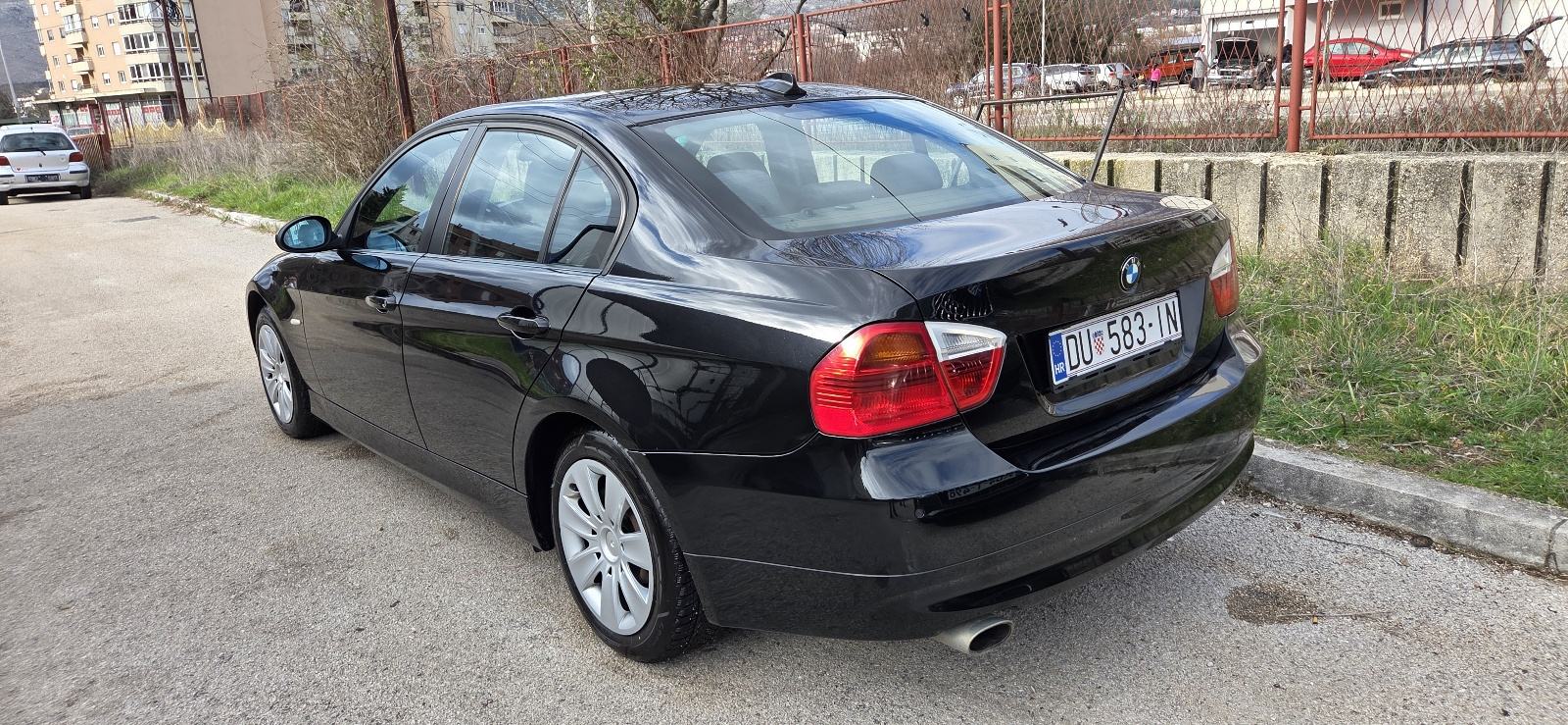 BMW serija 3 318d, fotografija 2