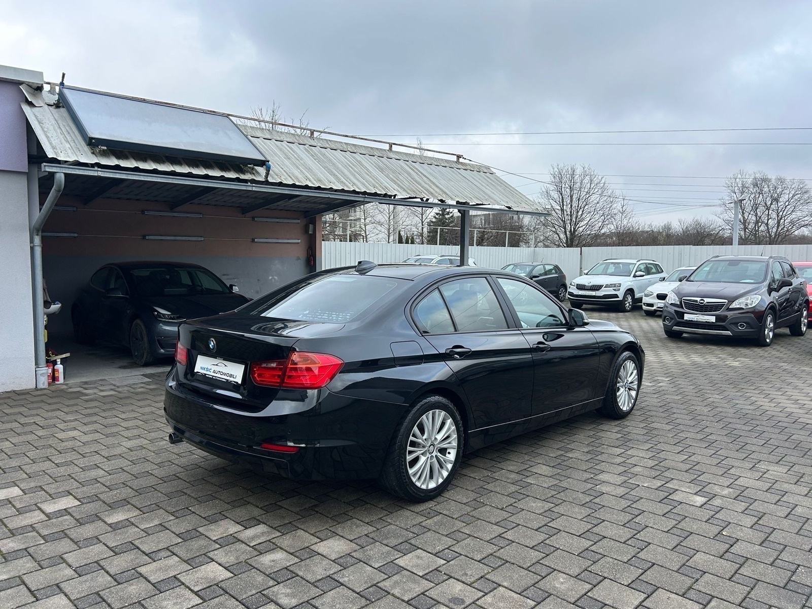 BMW serija 3 318d reg godinu dana, fotografija 4