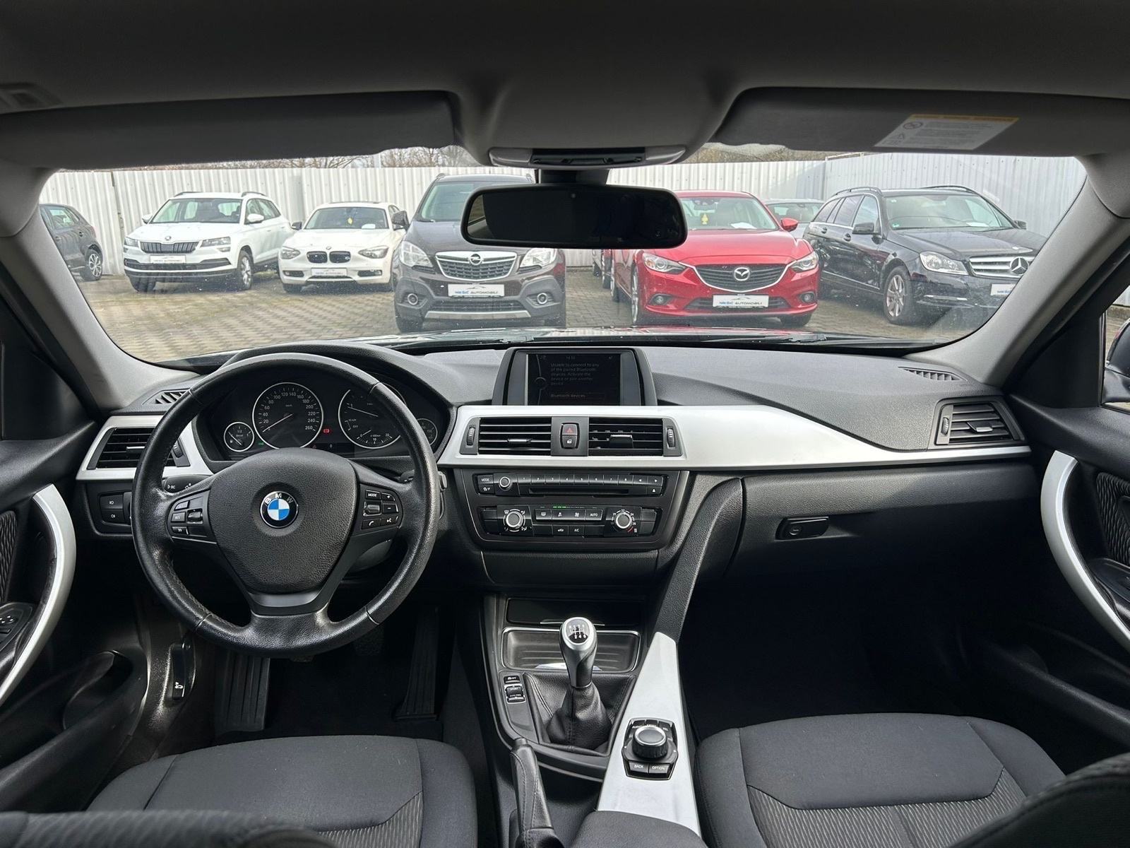 BMW serija 3 318d reg godinu dana, fotografija 10