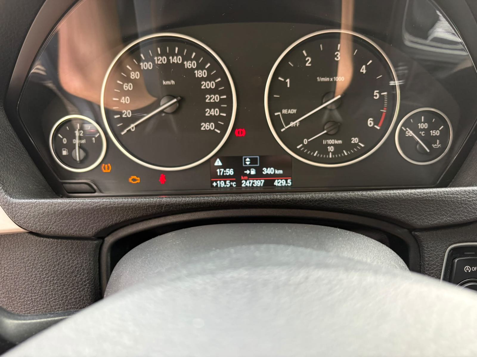 BMW serija 3 318d, fotografija 17
