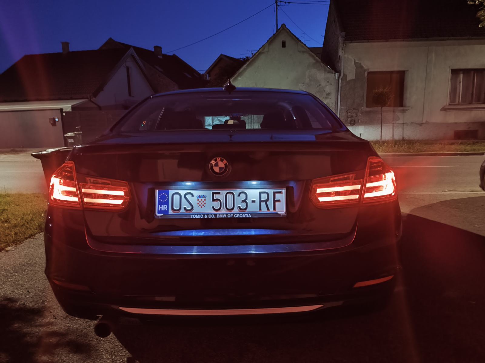 BMW serija 3 318d, REGISTRIRAN GOD. DANA, fotografija 16