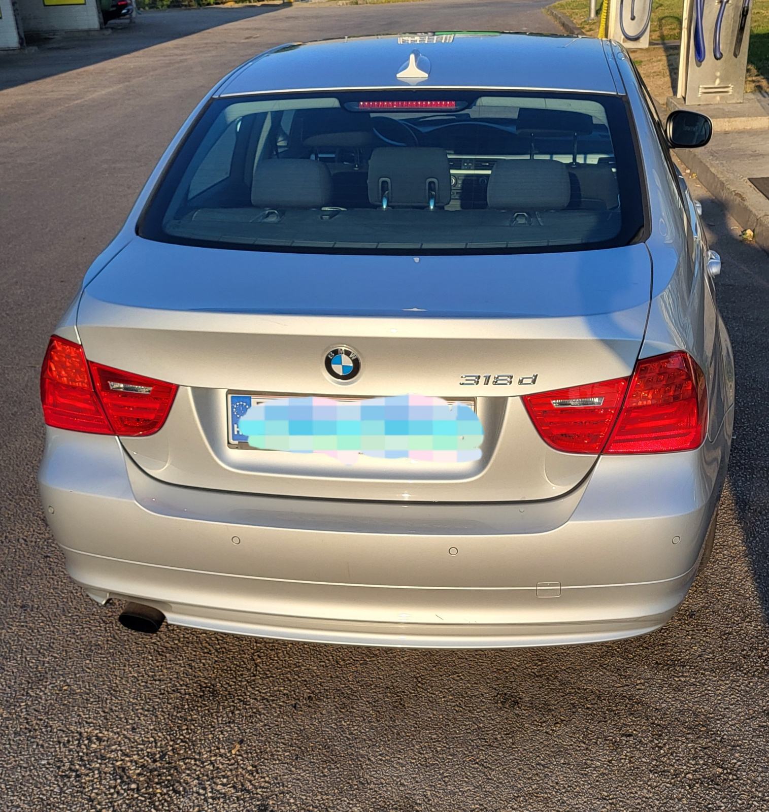 BMW serija 3 318d, fotografija 4