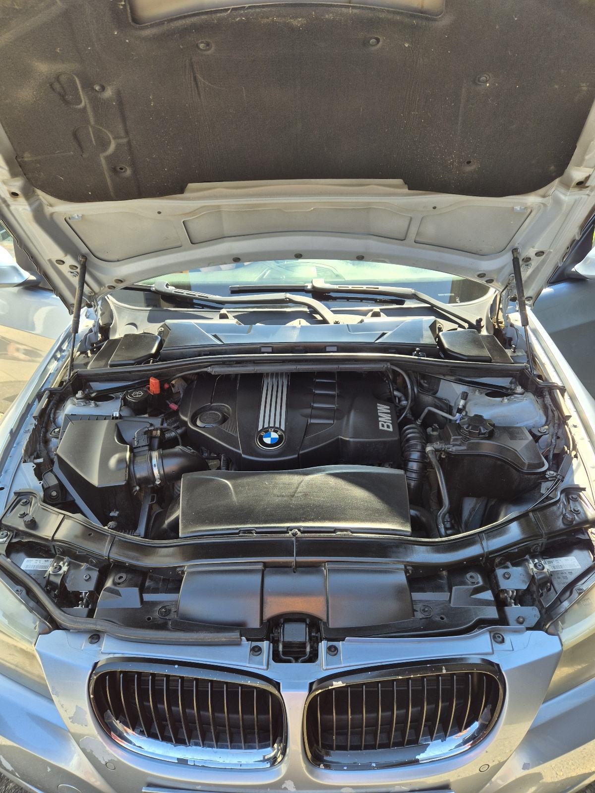 BMW serija 3 318d, fotografija 7
