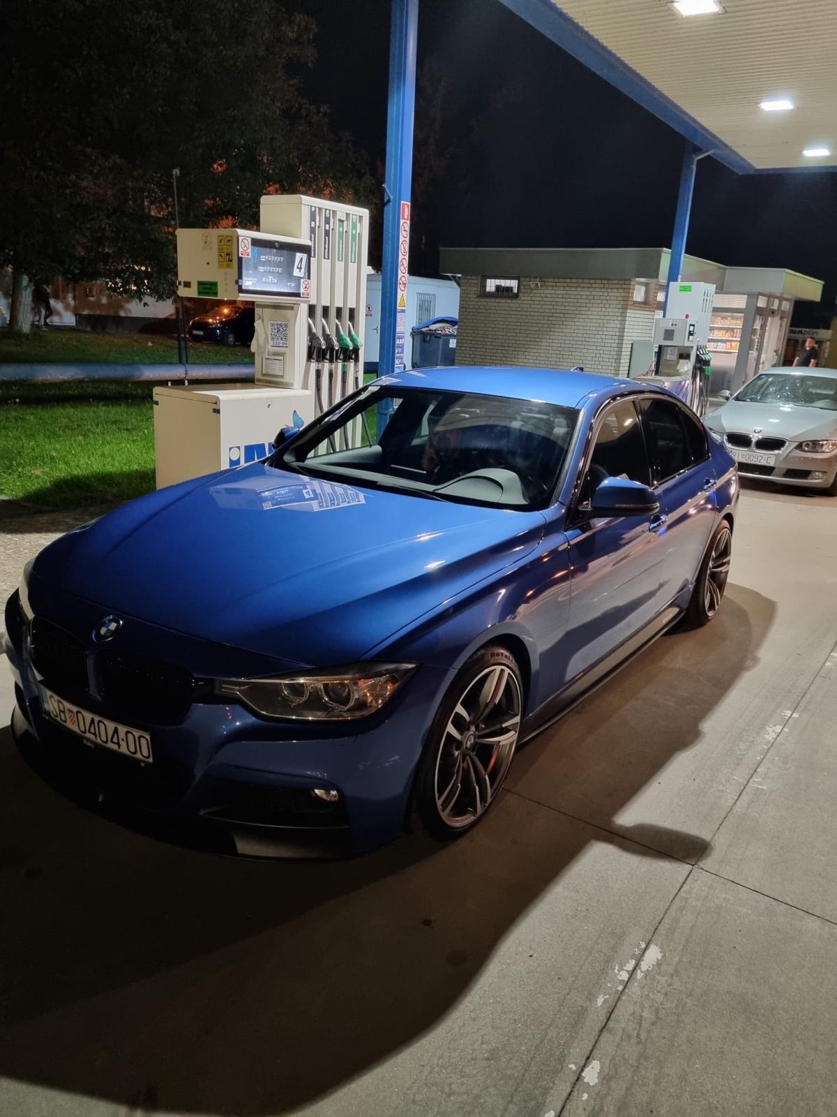 BMW serija 3 318d, fotografija 5