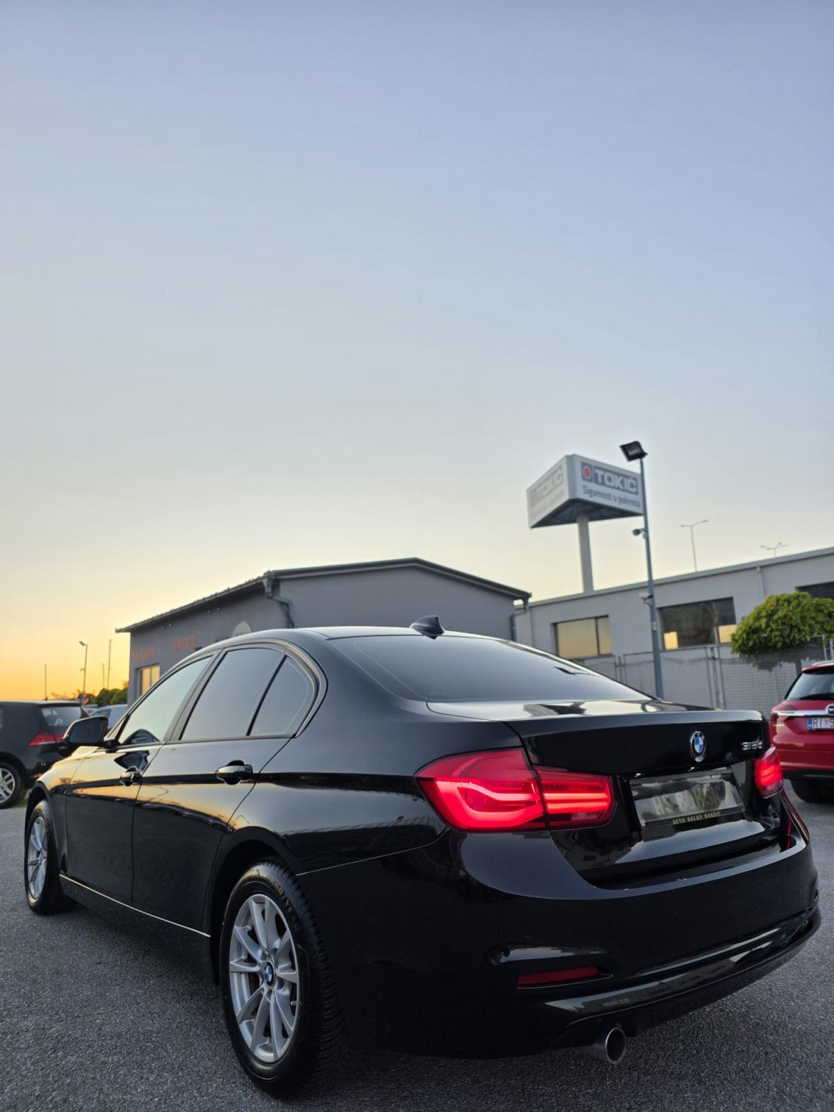 BMW serija 3 318d, fotografija 7