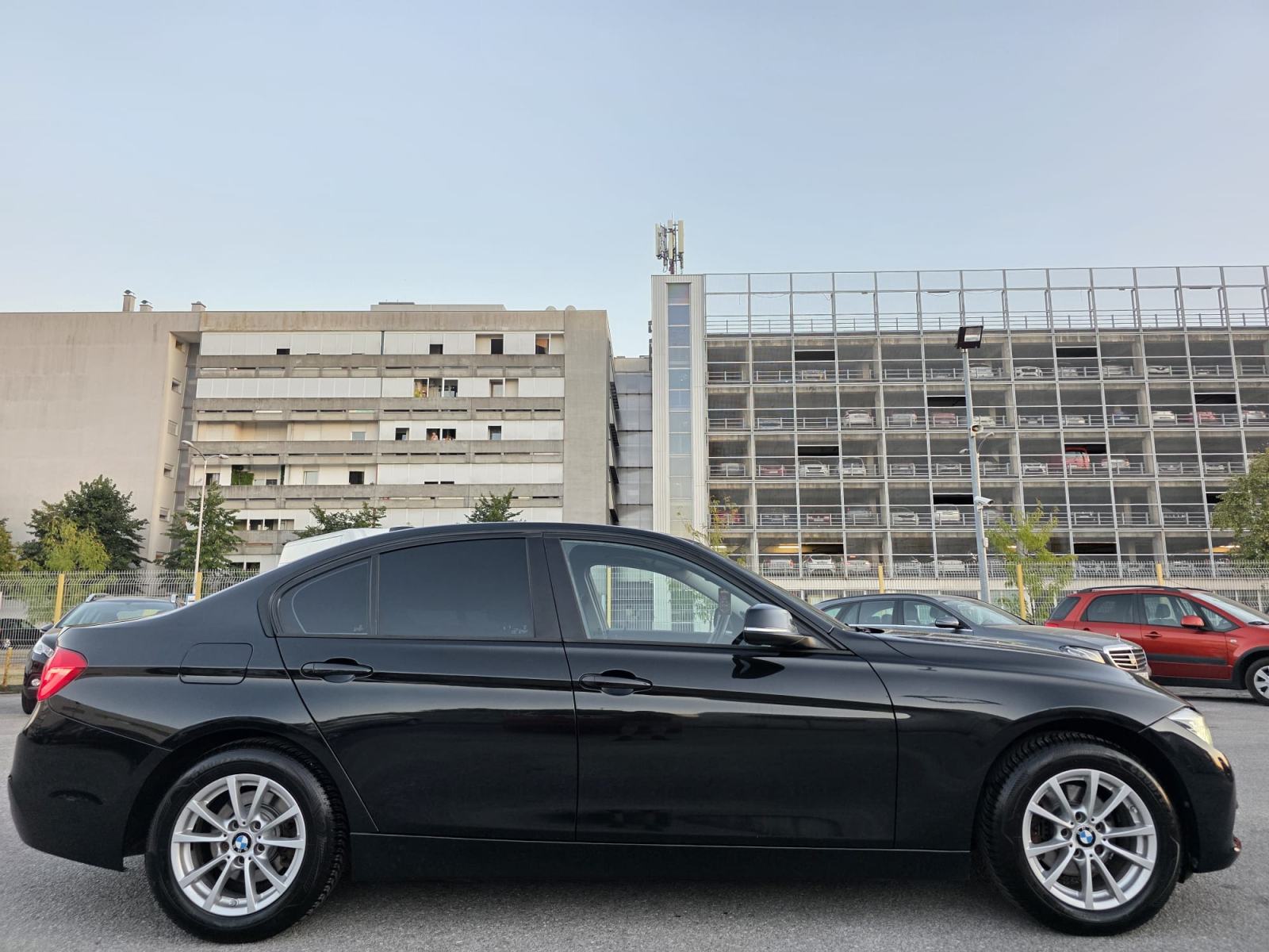 BMW serija 3 318d, fotografija 16