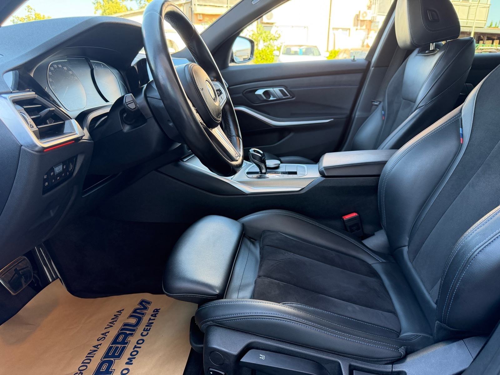 BMW serija 3 318d ✅MPAKET✅samo 55.000KM✅NIJE UVOZ‼️, fotografija 16