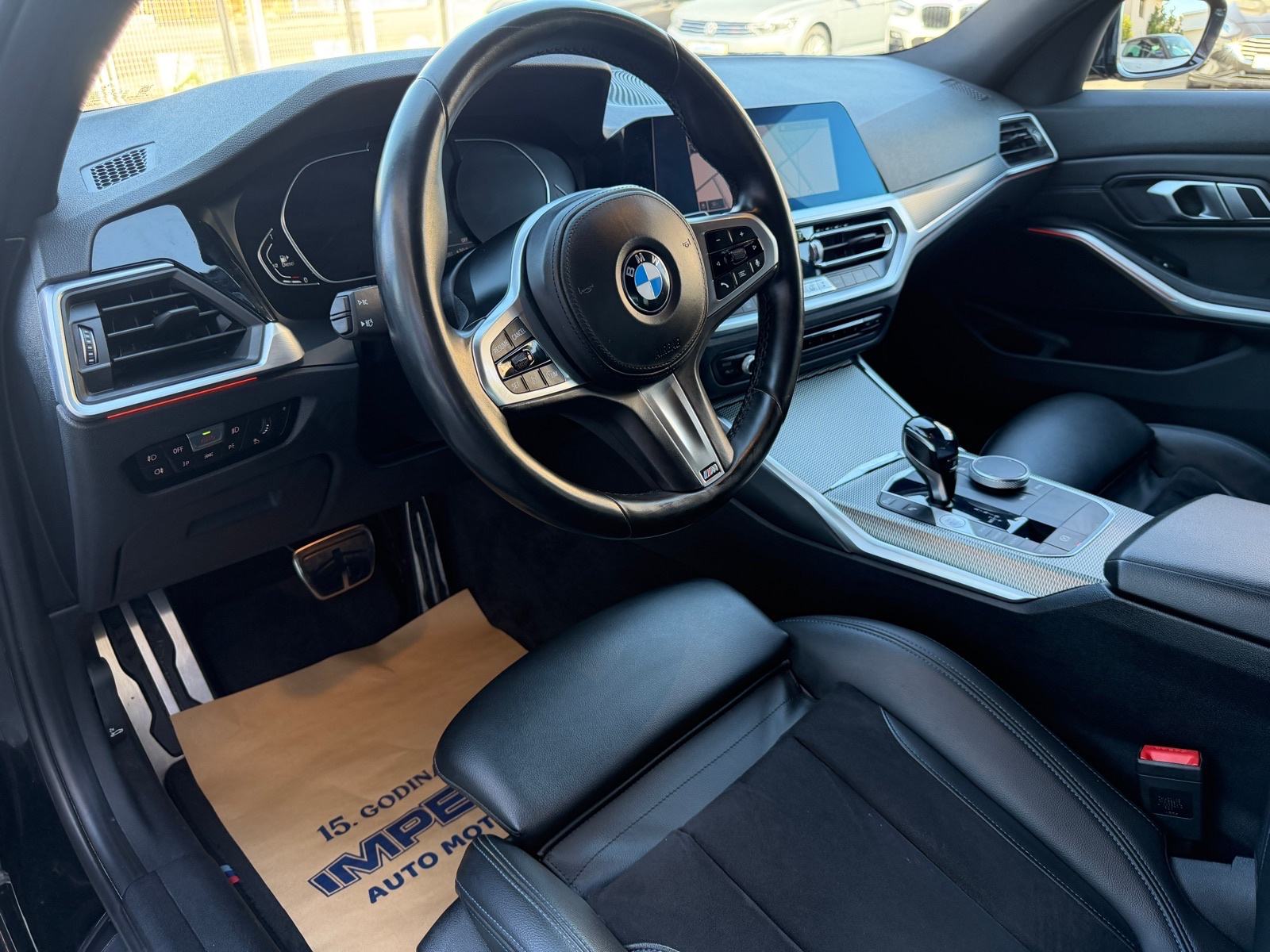 BMW serija 3 318d ✅MPAKET✅samo 55.000KM✅NIJE UVOZ‼️, fotografija 15