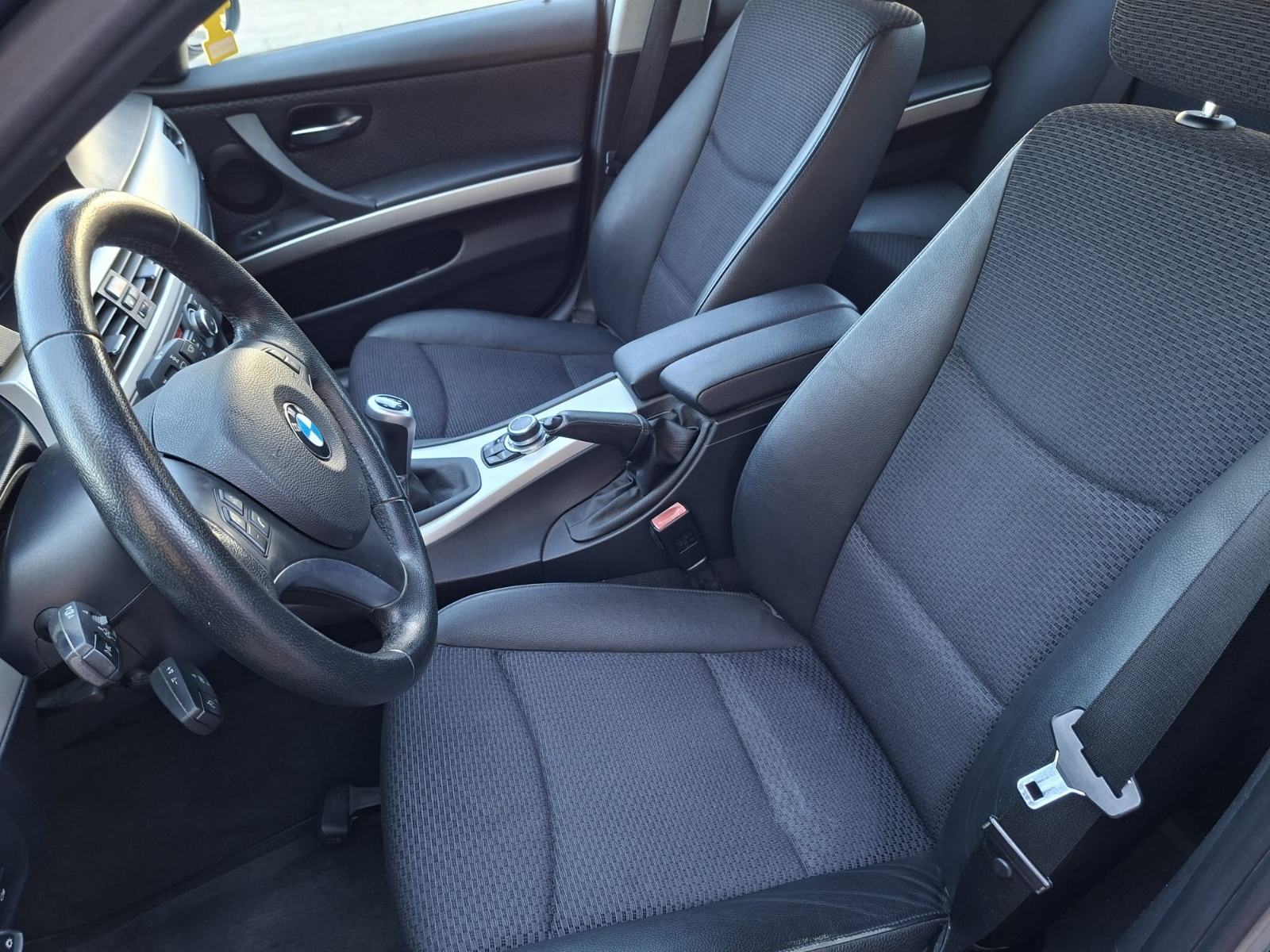 BMW serija 3 318d, fotografija 7