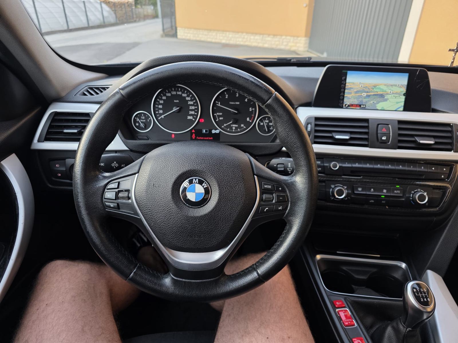 BMW 318D - 2.0 MOTOR - REG 1 GOD - ORG KM - PRILIKA !, fotografija 12