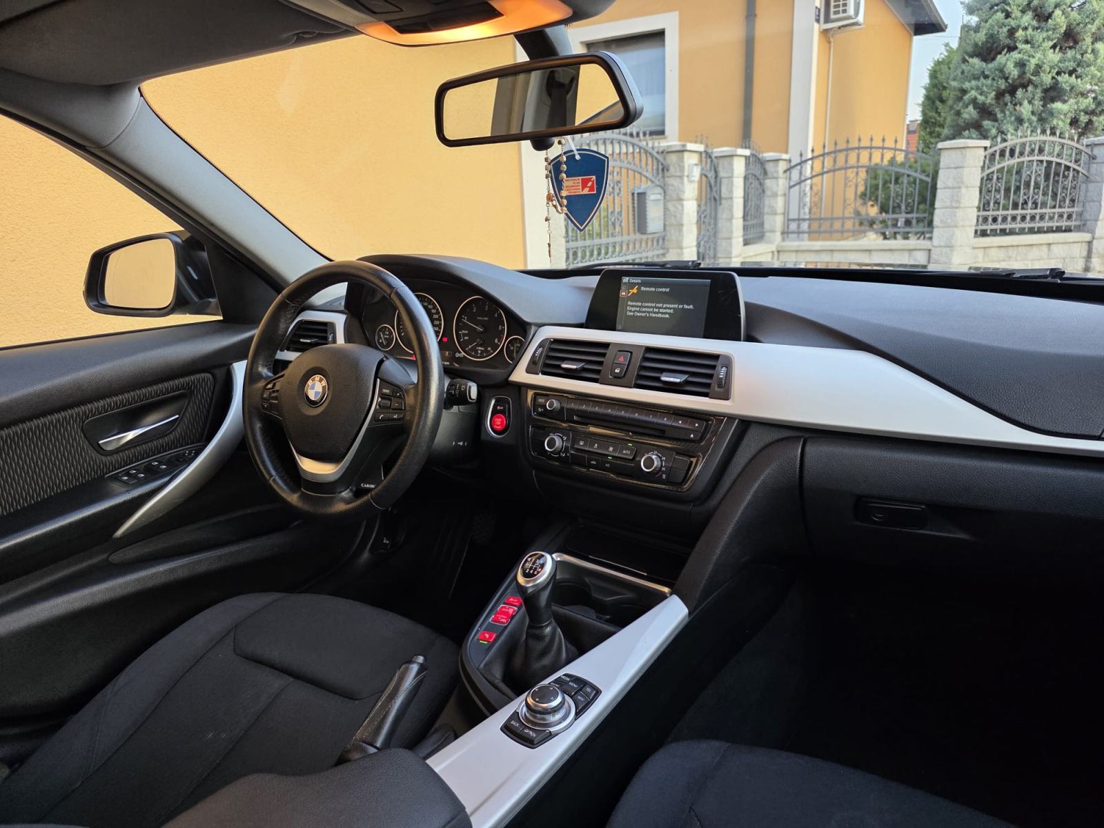 BMW 318D - 2.0 MOTOR - REG 1 GOD - ORG KM - PRILIKA !, fotografija 16