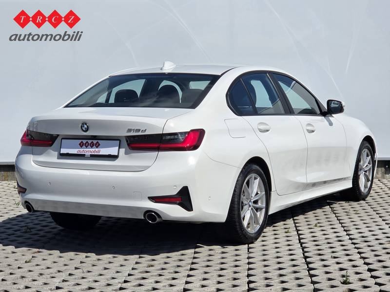 BMW SERIJA 3 318d, fotografija 4