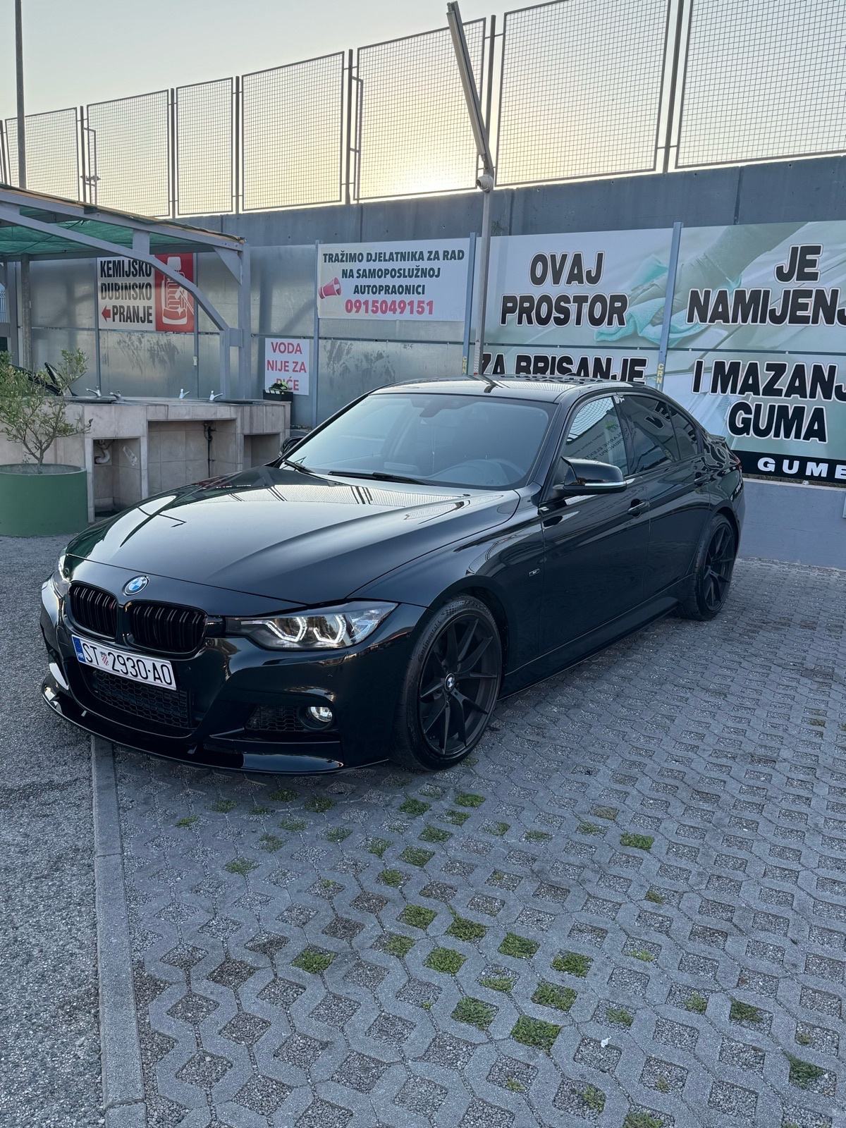 BMW serija 3 318d Sport automatik, fotografija 2