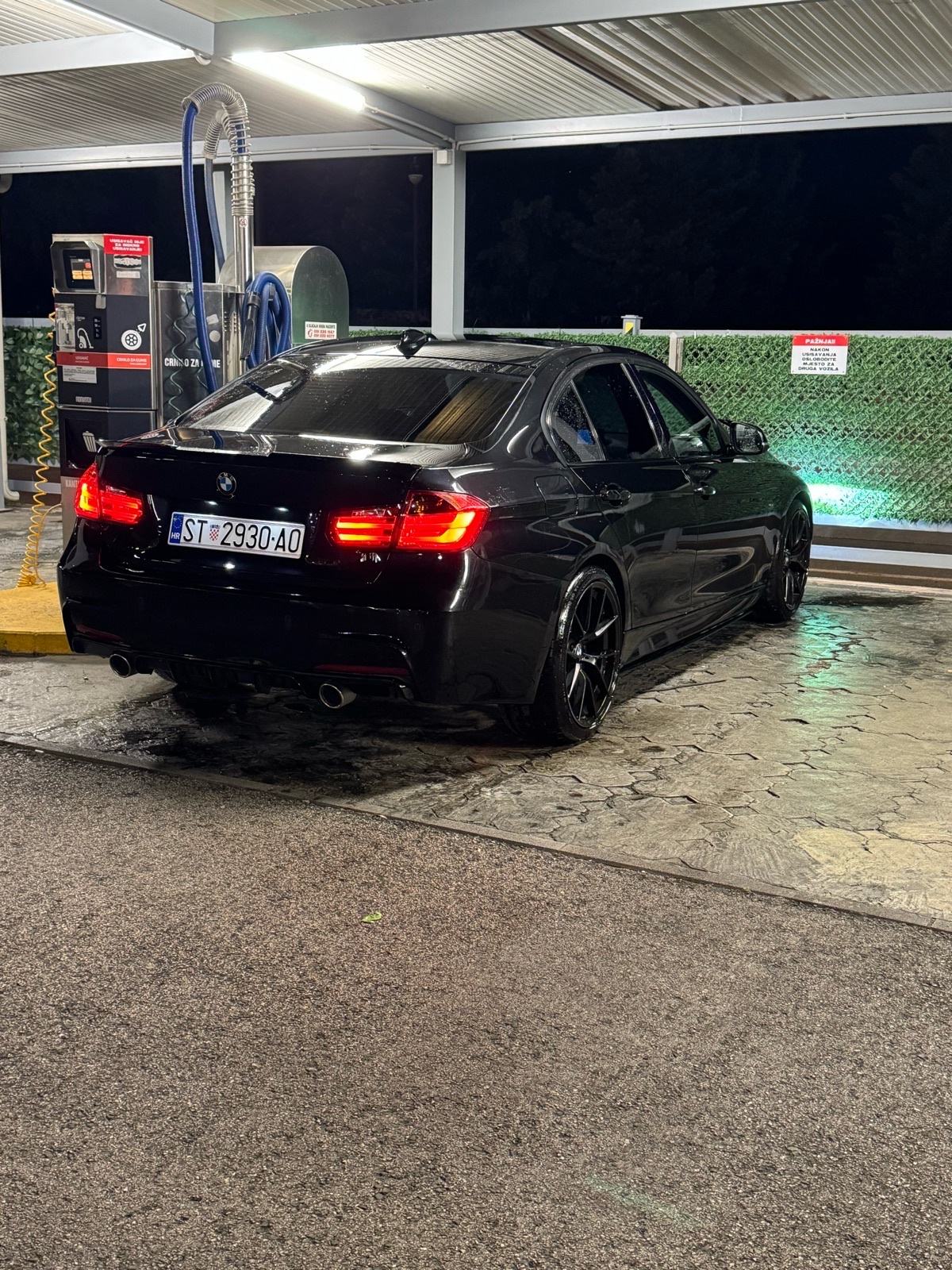 BMW serija 3 318d Sport automatik, fotografija 6