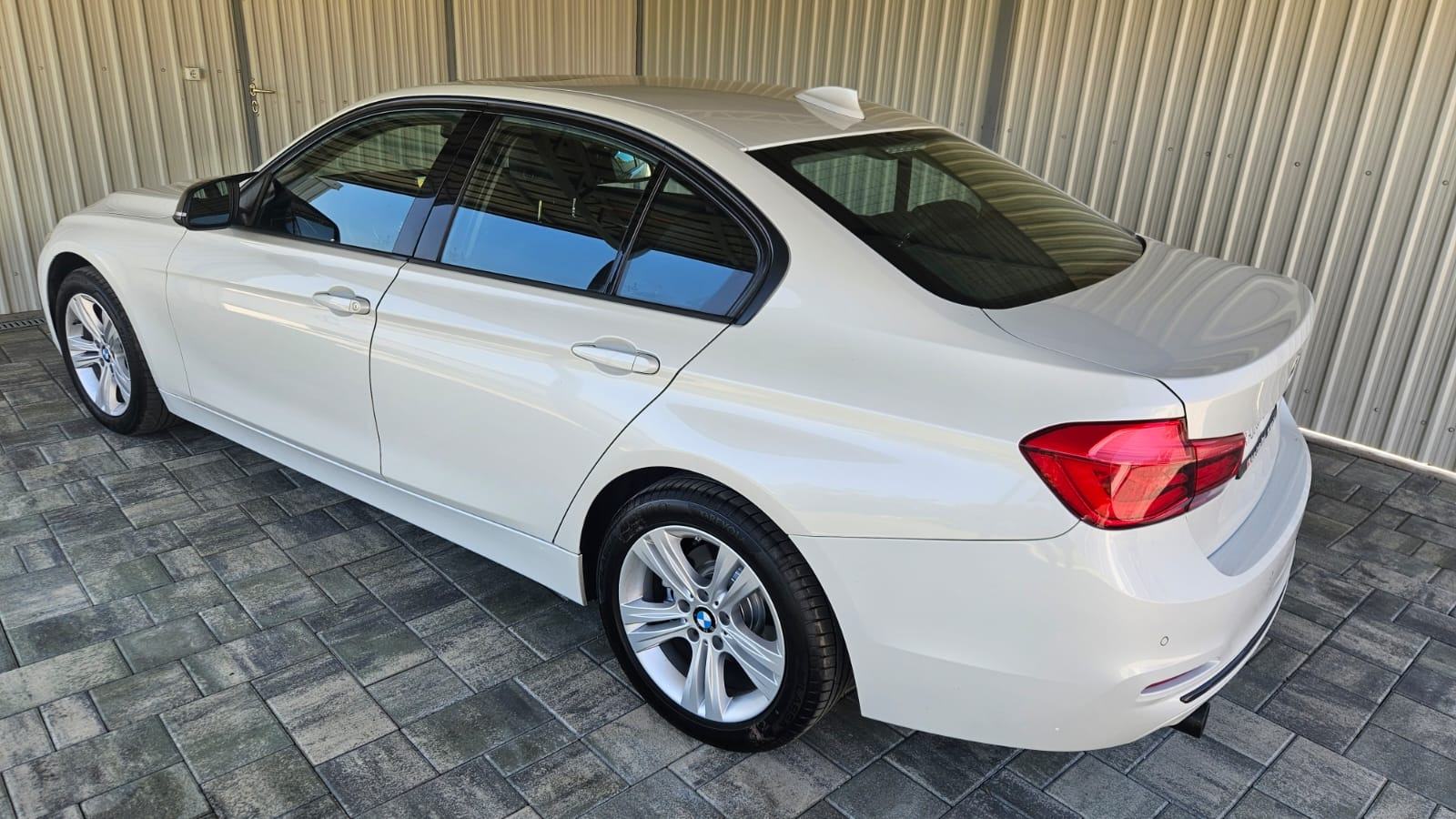 BMW serija 3 318d,sport sjedala,navi,keyless,head-up, fotografija 2