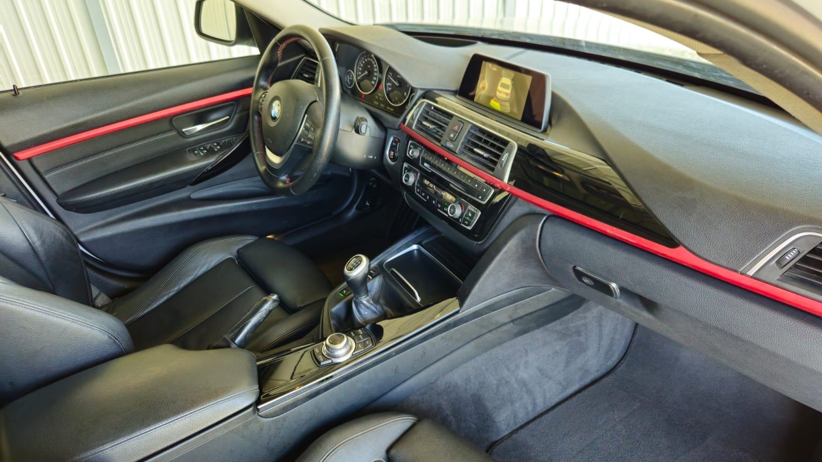 BMW serija 3 318d,sport sjedala,navi,keyless,head-up, fotografija 5