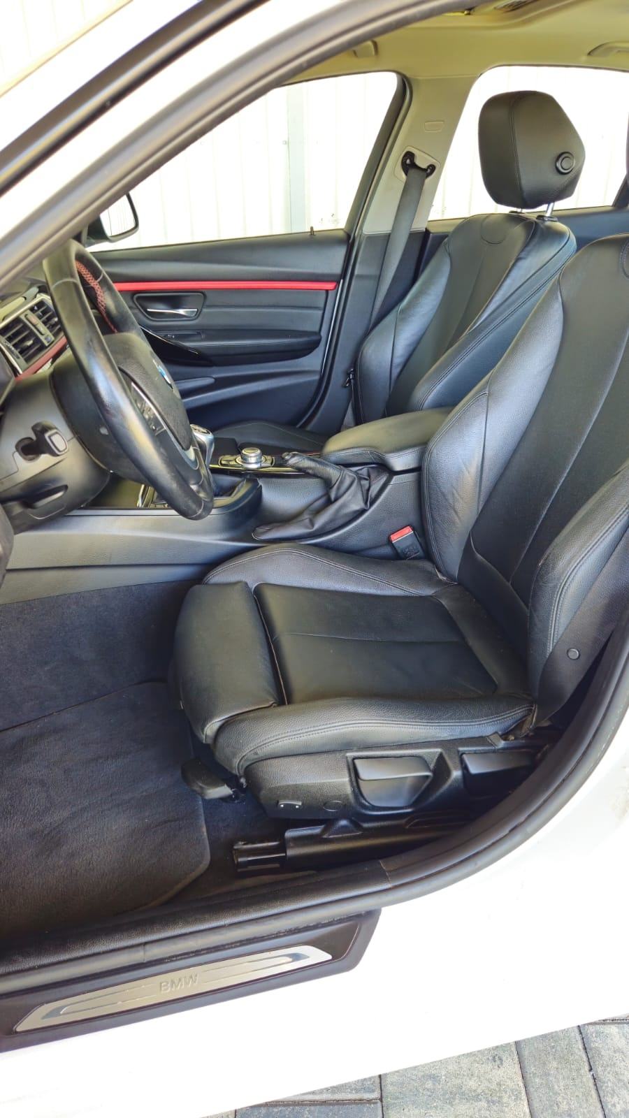 BMW serija 3 318d,sport sjedala,navi,keyless,head-up, fotografija 6