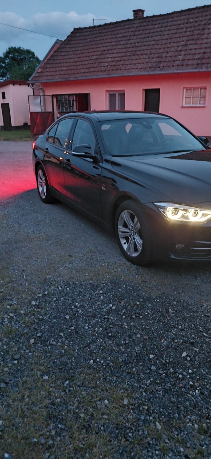 BMW 318d Sportline, fotografija 10