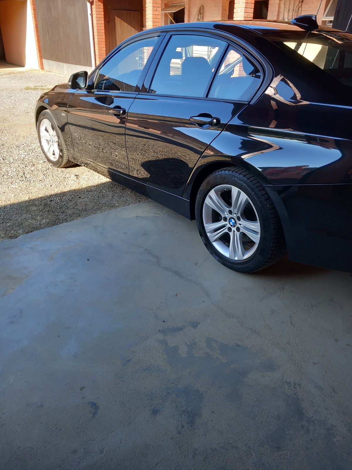 BMW 318d Sportline, fotografija 15