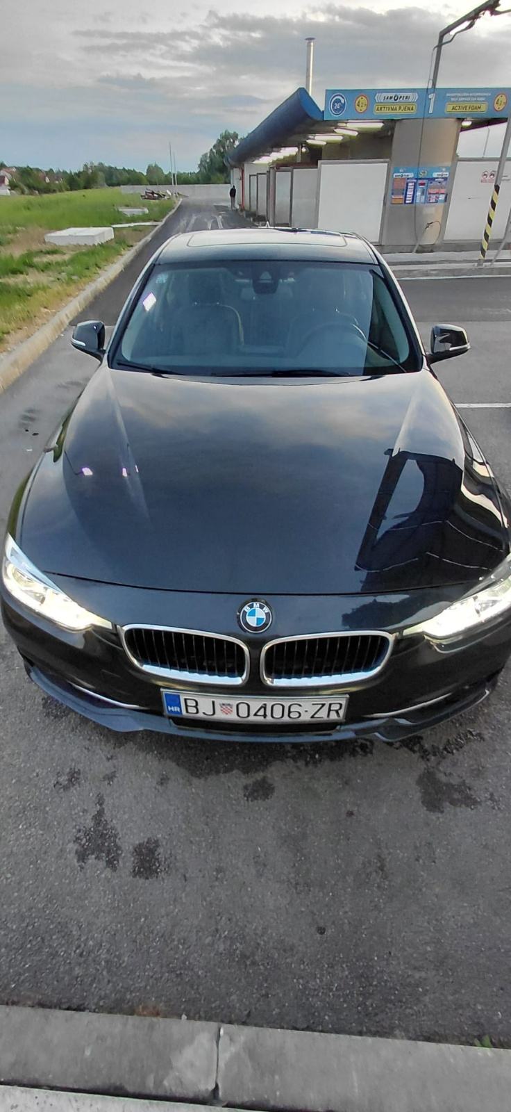 BMW 318d Sportline, fotografija 17