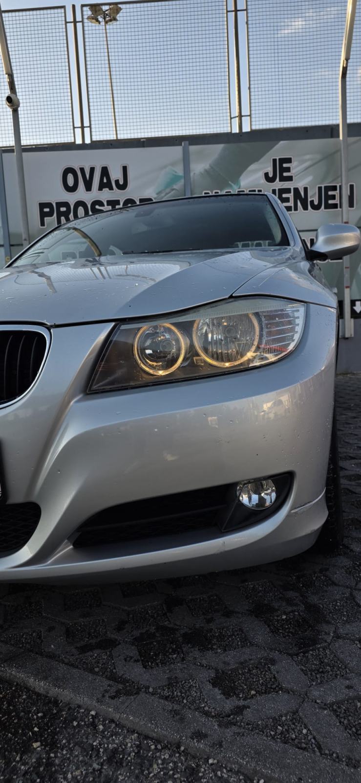 BMW serija 3 318i, fotografija 10