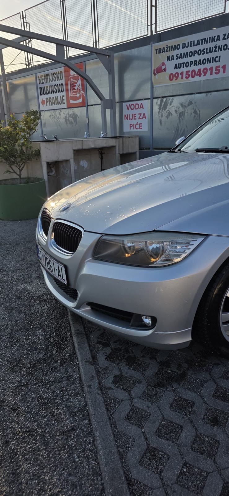 BMW serija 3 318i, fotografija 14