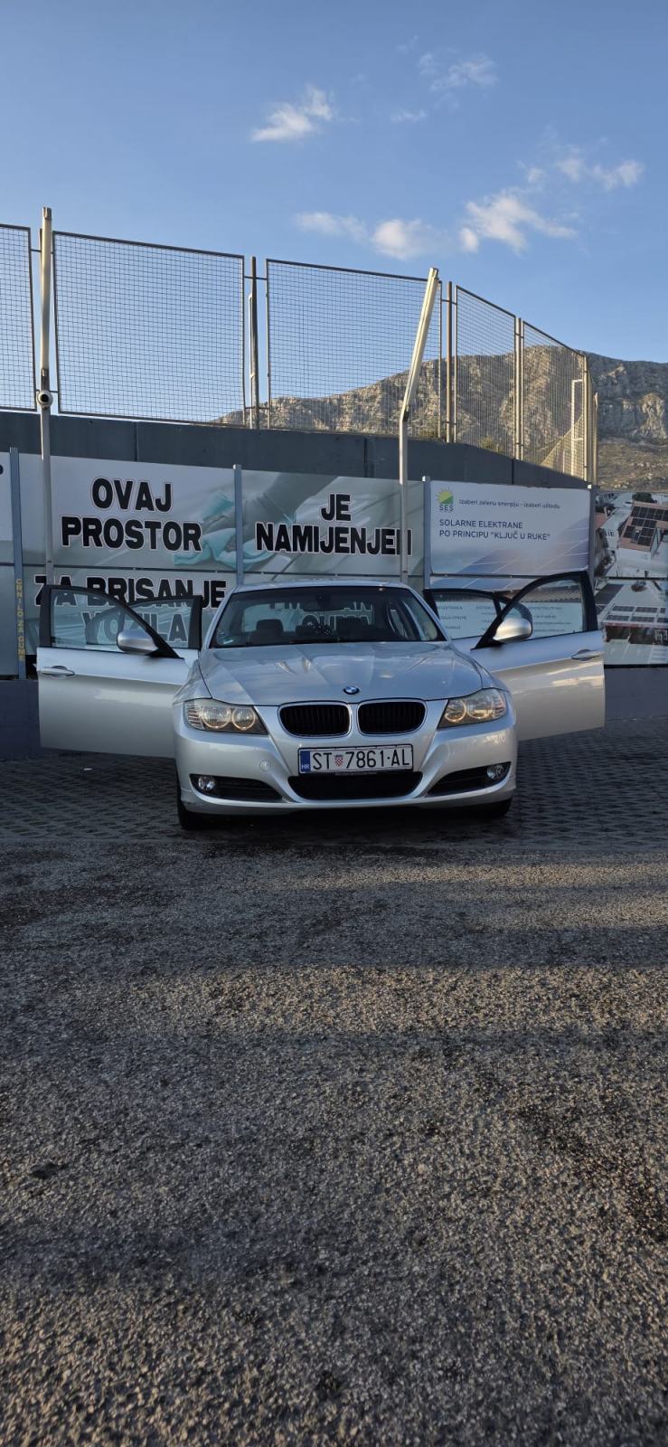 BMW serija 3 318i, fotografija 16