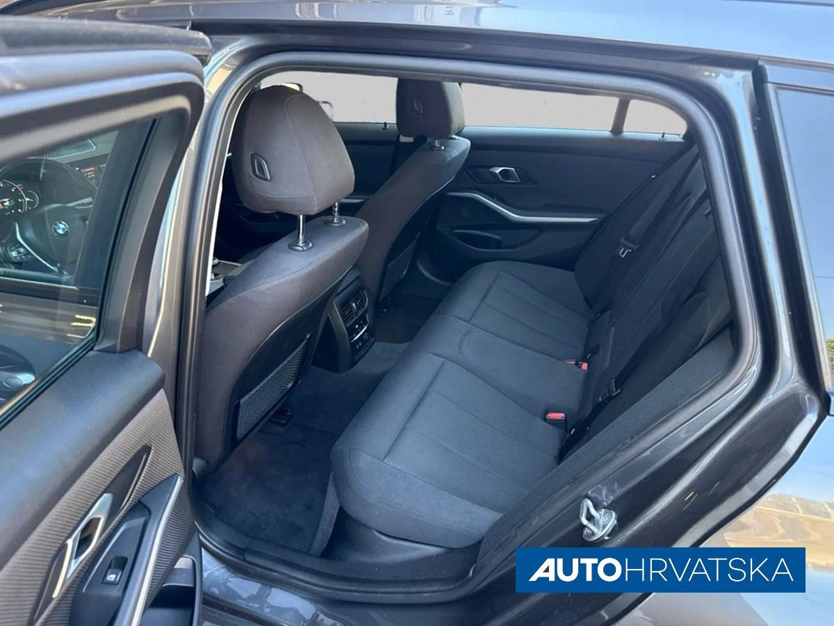 BMW SERIJA 3 320D, 18.300,00 €, fotografija 12