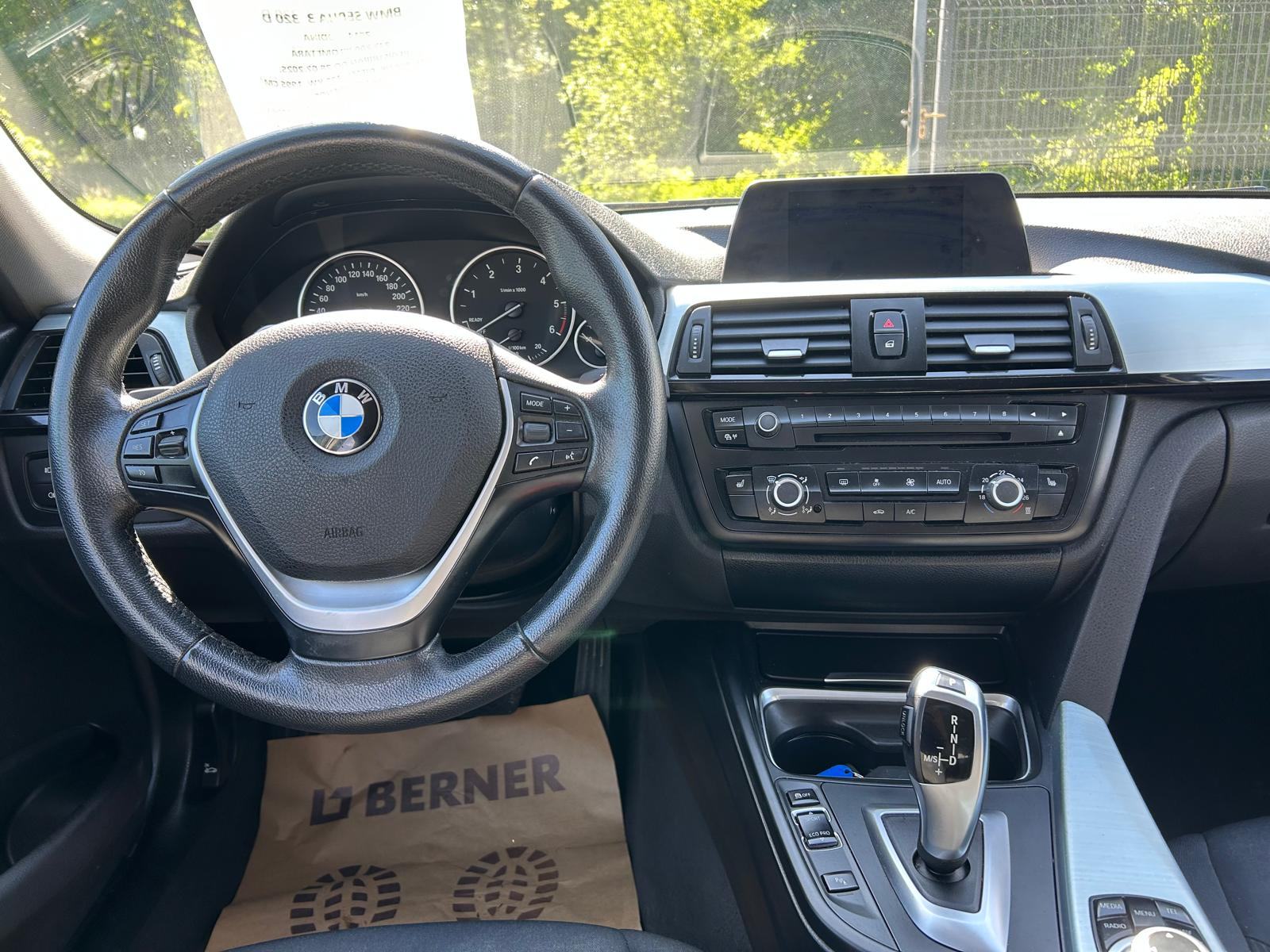 BMW serija 3 320d automatik-GRATIS PRIJENOS,PUNO OPREME,ODLIČAN!, fotografija 10
