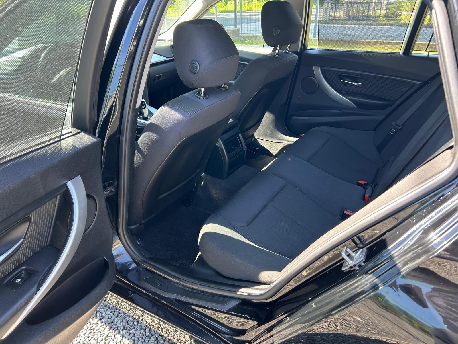 BMW serija 3 320d automatik-GRATIS PRIJENOS,PUNO OPREME,ODLIČAN!, fotografija 14