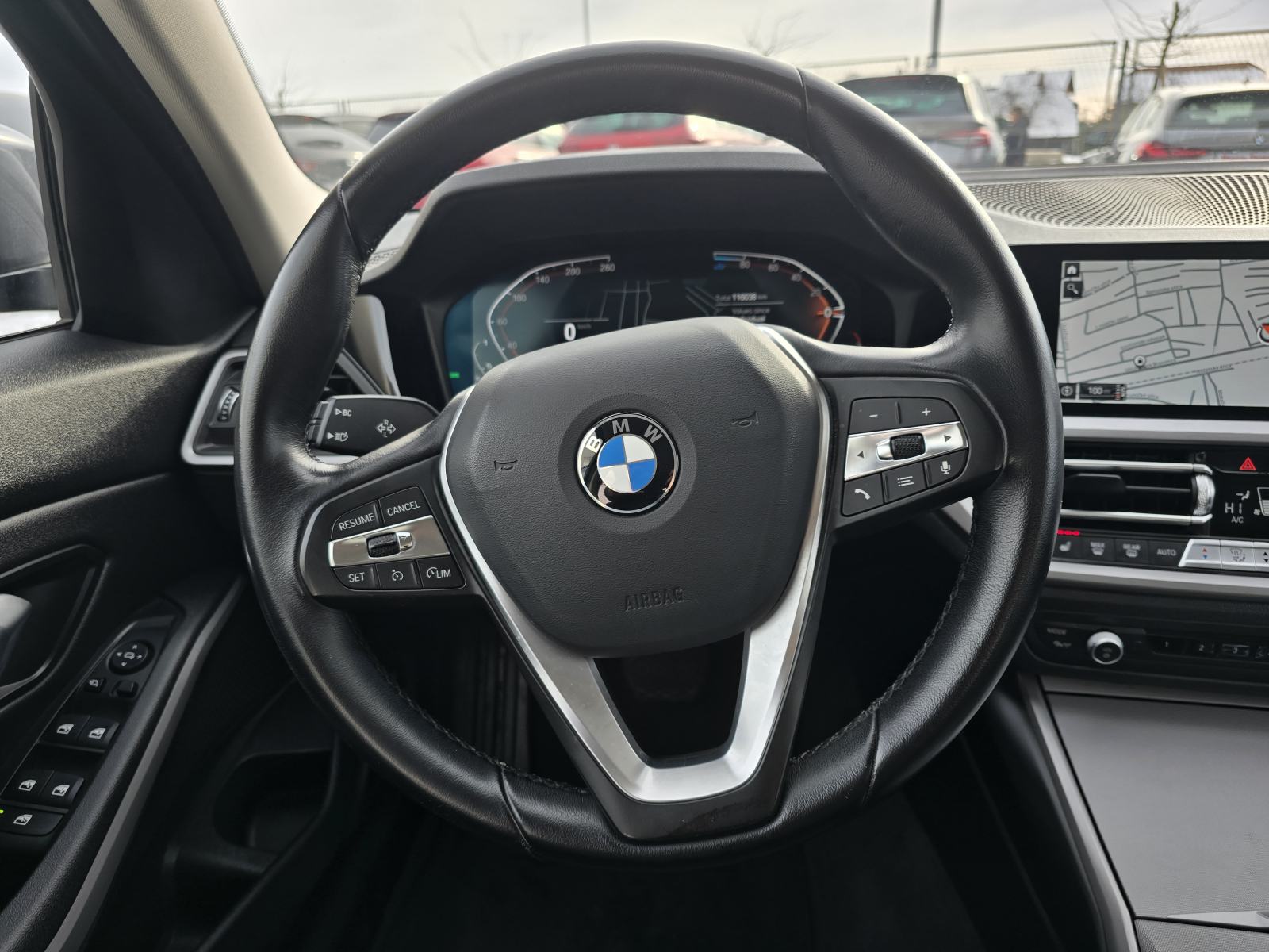 BMW serija 3 320d automatik, LED, Navi, alu felge, servisna, u PDV-u!, fotografija 12