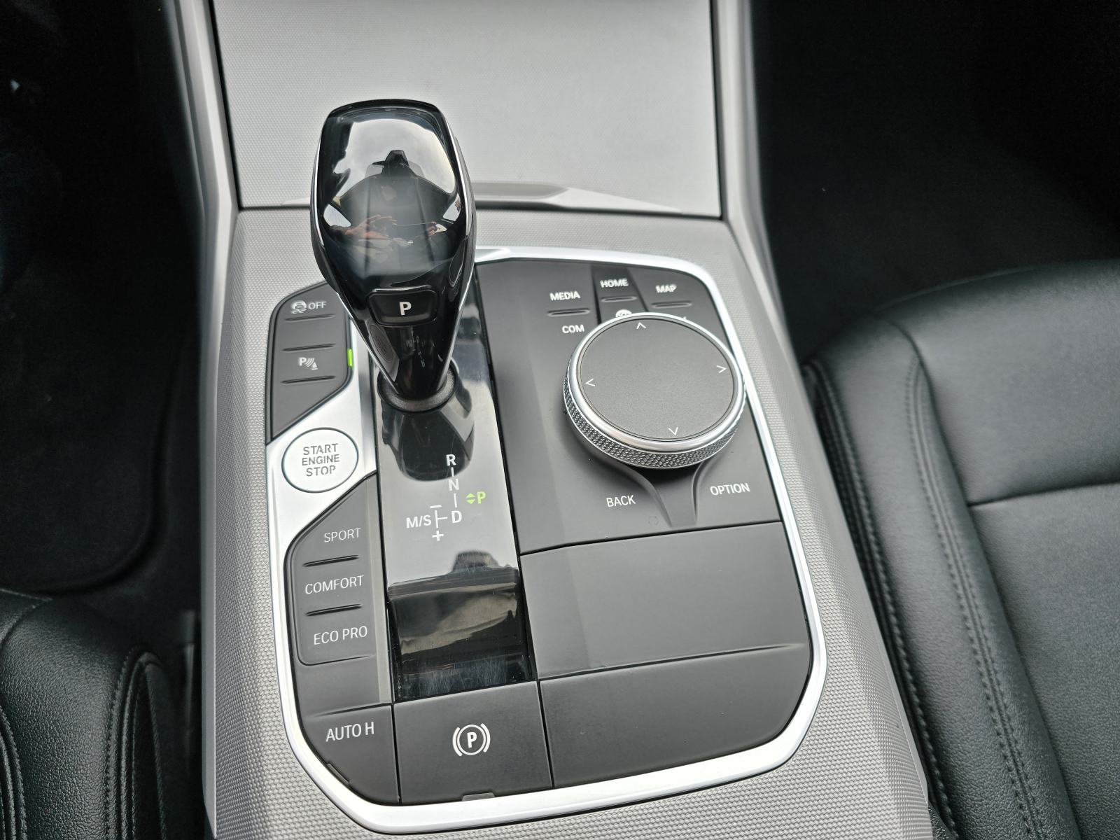BMW serija 3 320d automatik, LED, Navi, alu felge, servisna, u PDV-u!, fotografija 13