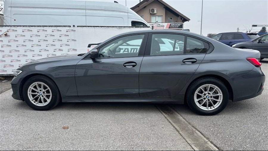 BMW serija 3 320d automatik, LED, Navi, alu felge, servisna, u PDV-u!, fotografija 8