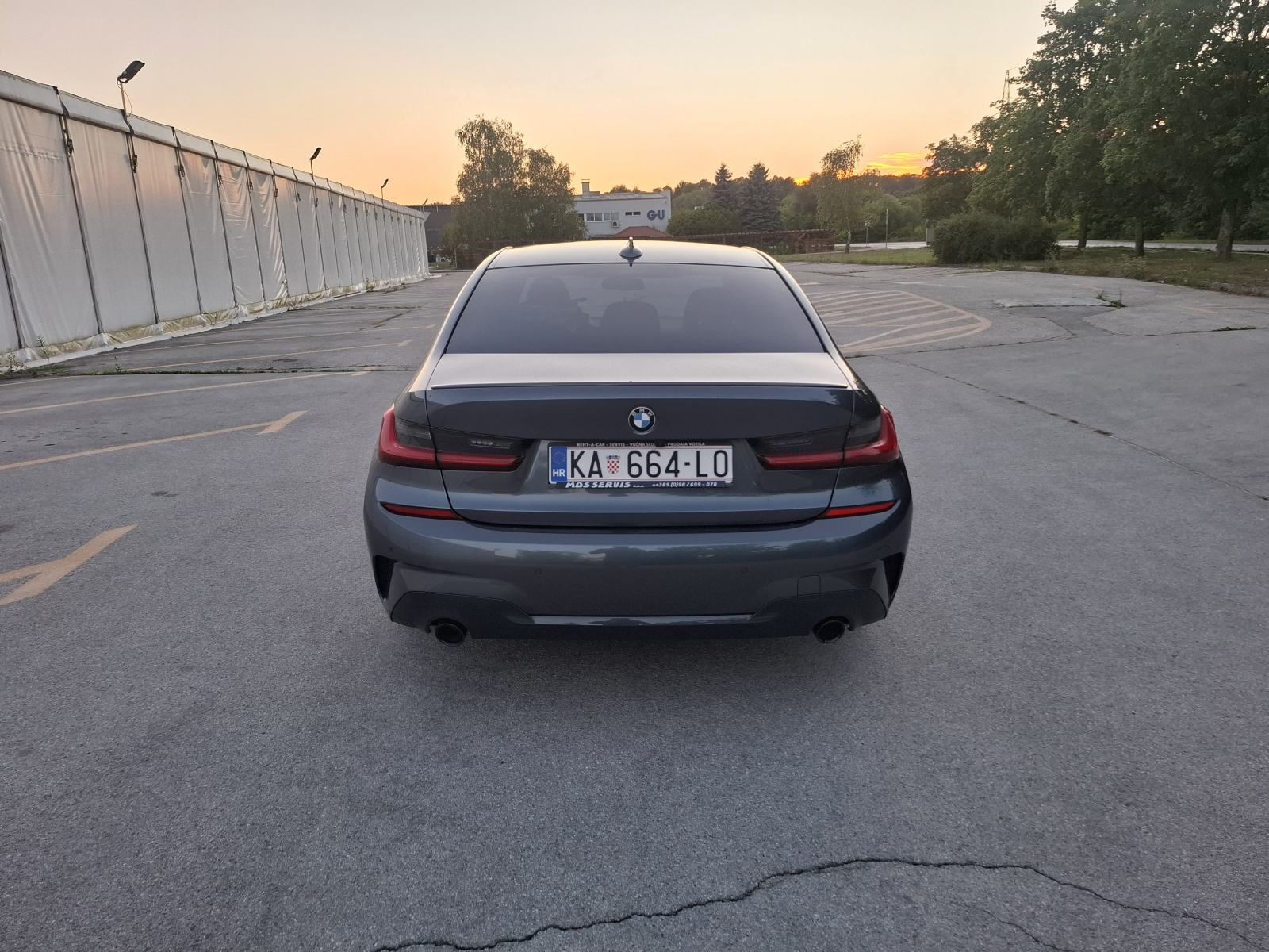 BMW serija 3 320d automatik,,M-paket, fotografija 11