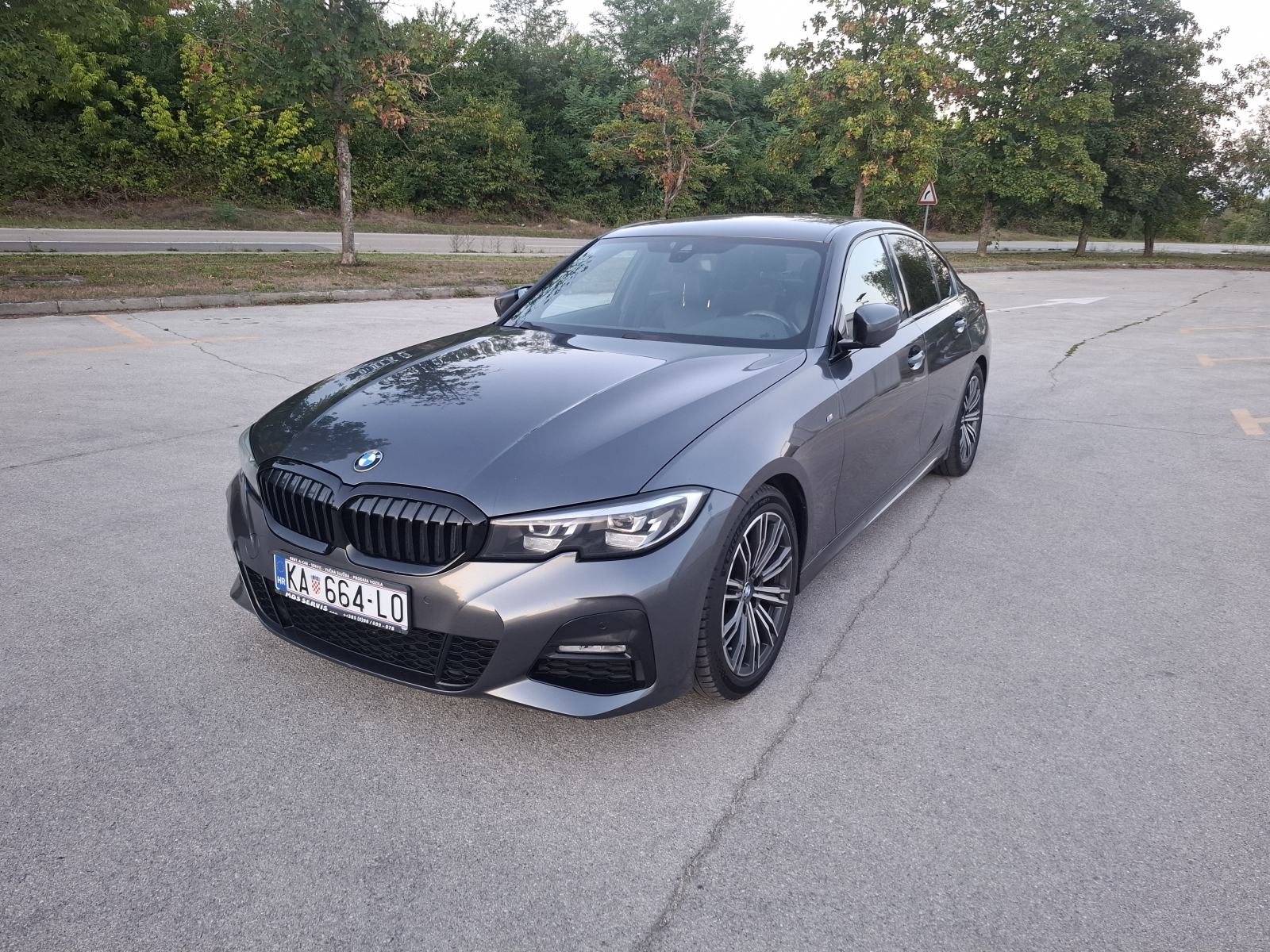 BMW serija 3 320d automatik,,M-paket, fotografija 8