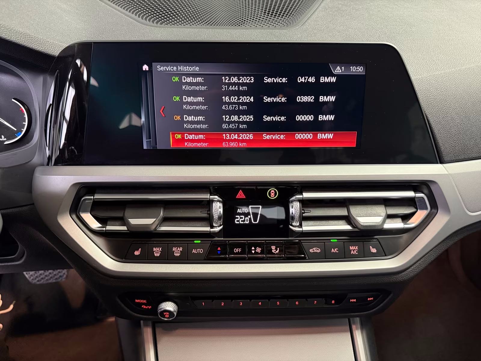 BMW serija 3 320d⭐️automatik⭐️M SPORT⭐️LED⭐️NAVI⭐️M LENKRAD⭐️, fotografija 7