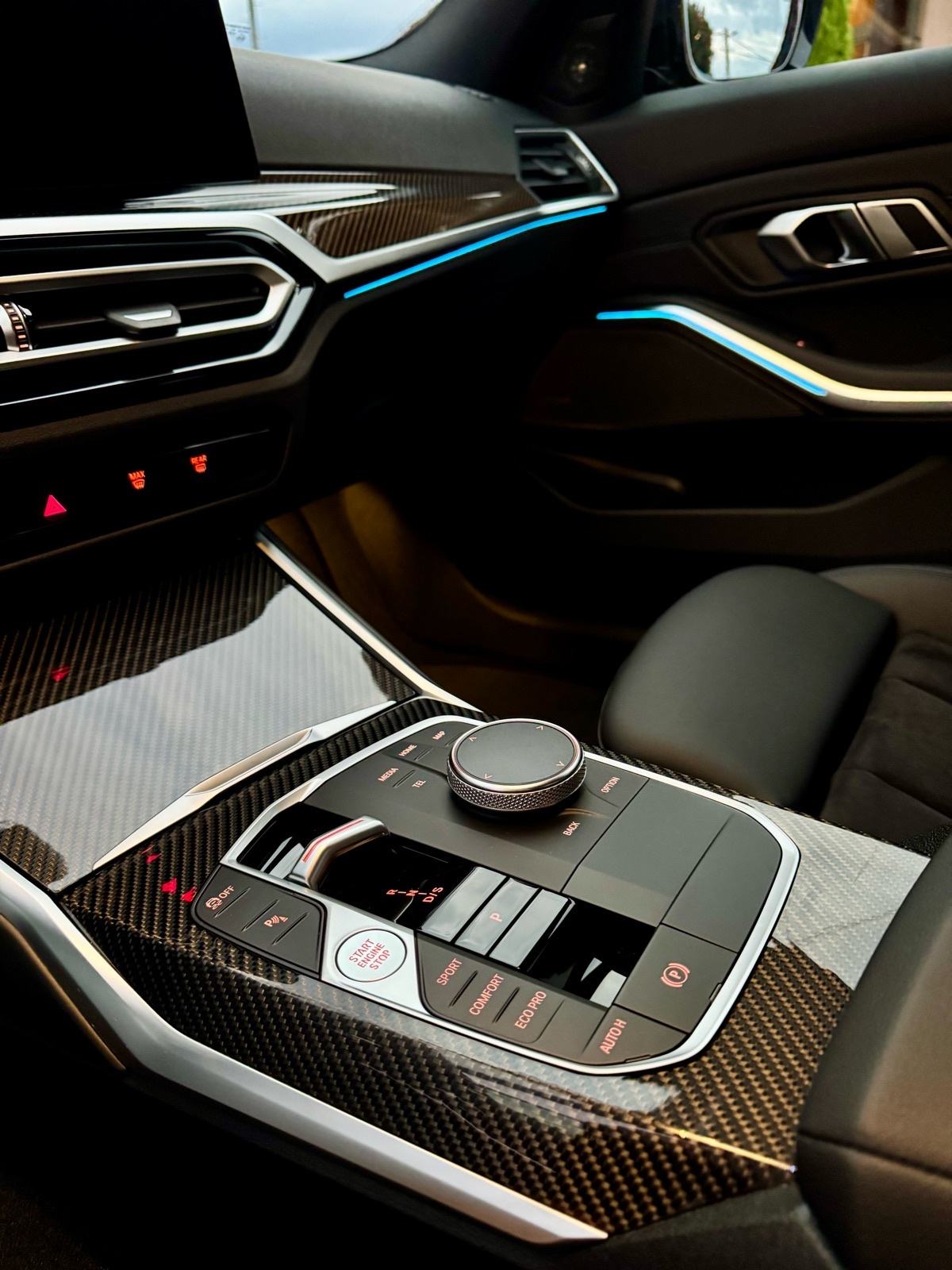BMW 320d Mpaket xDrive / PDV / Head up, fotografija 11