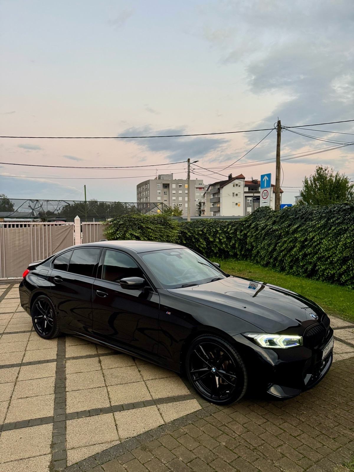 BMW 320d Mpaket xDrive / PDV / Head up, fotografija 4