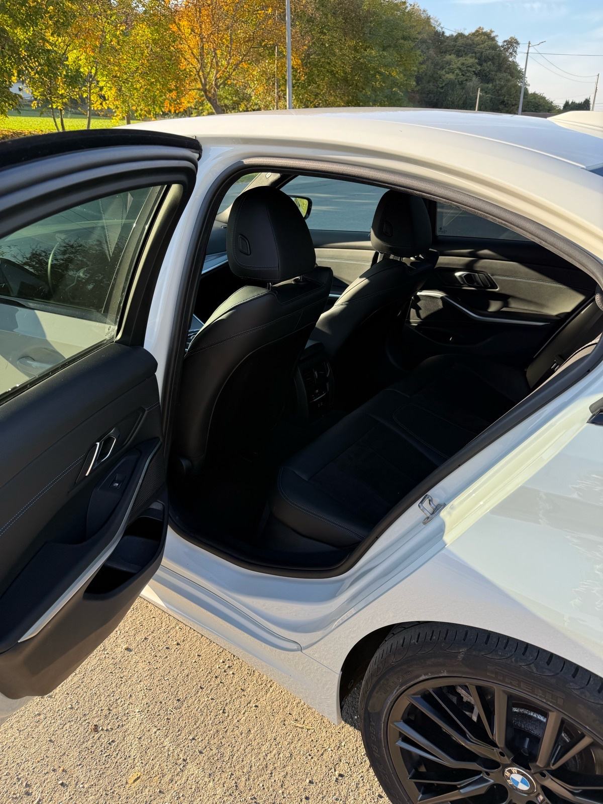 BMW 320d Automatik, M sport, Laser, fotografija 17