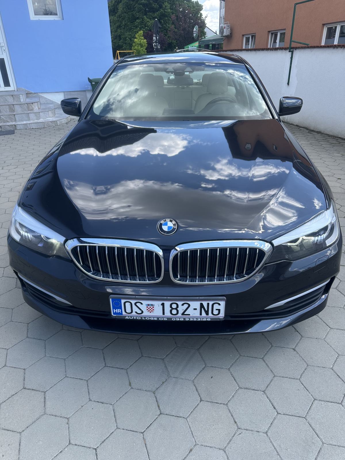 BMW serija 5 520d AUTOMAT,PDV,110500TKM,VLASNIK,REG 06-2027,SERVISNA.., fotografija 8