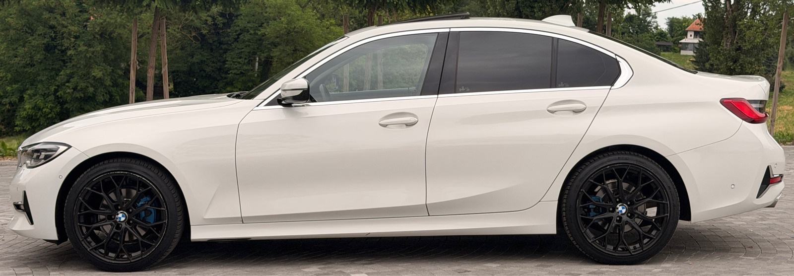 BMW SERIJA 3 320d AUTOMATIK,NAVI,VIRTUAL,ACC,REG.GOD.,SERVISNA, fotografija 5
