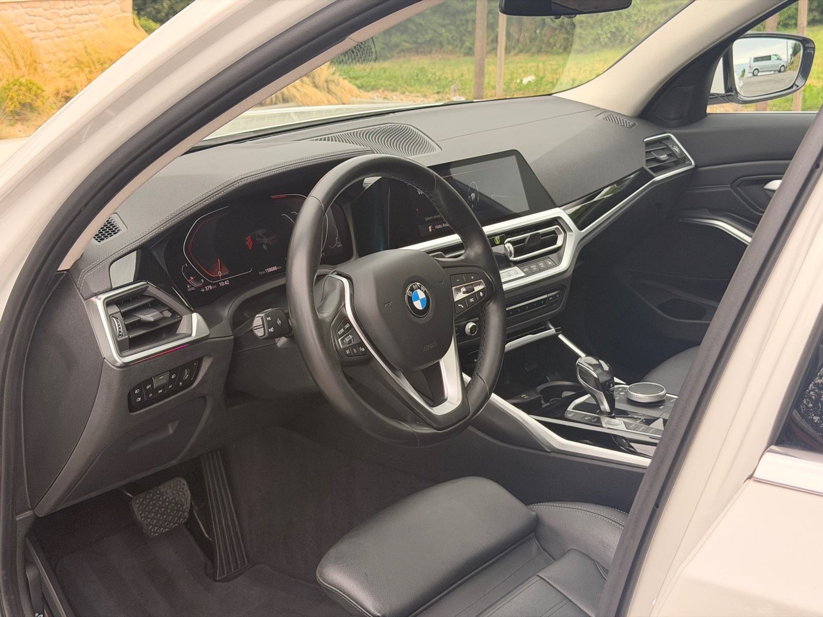 BMW SERIJA 3 320d AUTOMATIK,NAVI,VIRTUAL,ACC,REG.GOD.,SERVISNA, fotografija 6