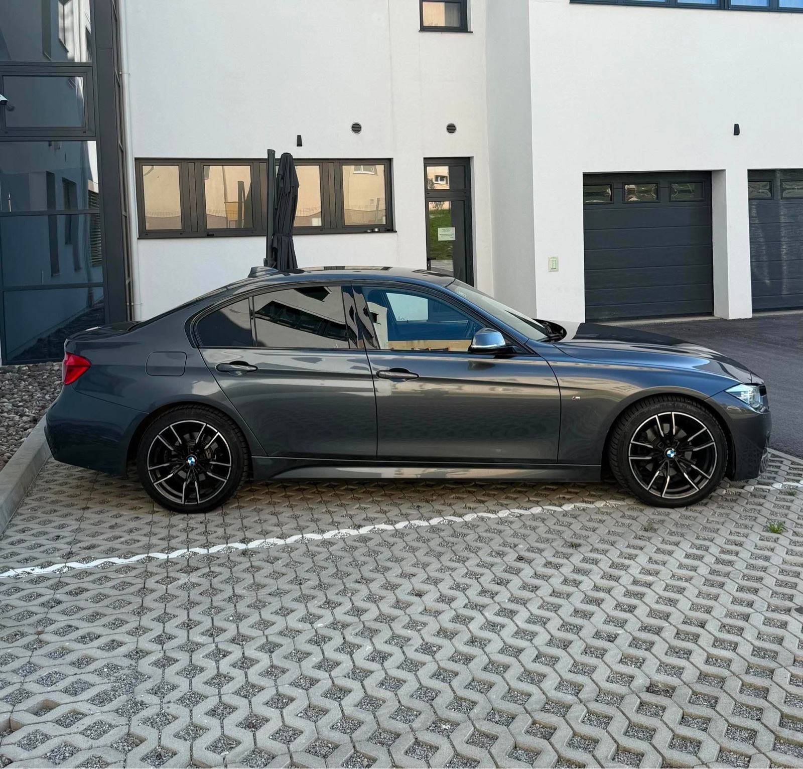 BMW serija 3 f30 320d automatik, fotografija 6
