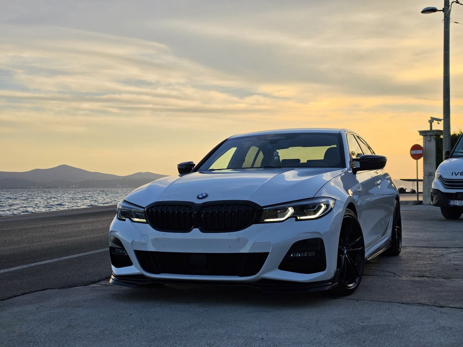 BMW serija 3 320d *Laser*H&K*Virtual*M adaptivni ovijes*, fotografija 2