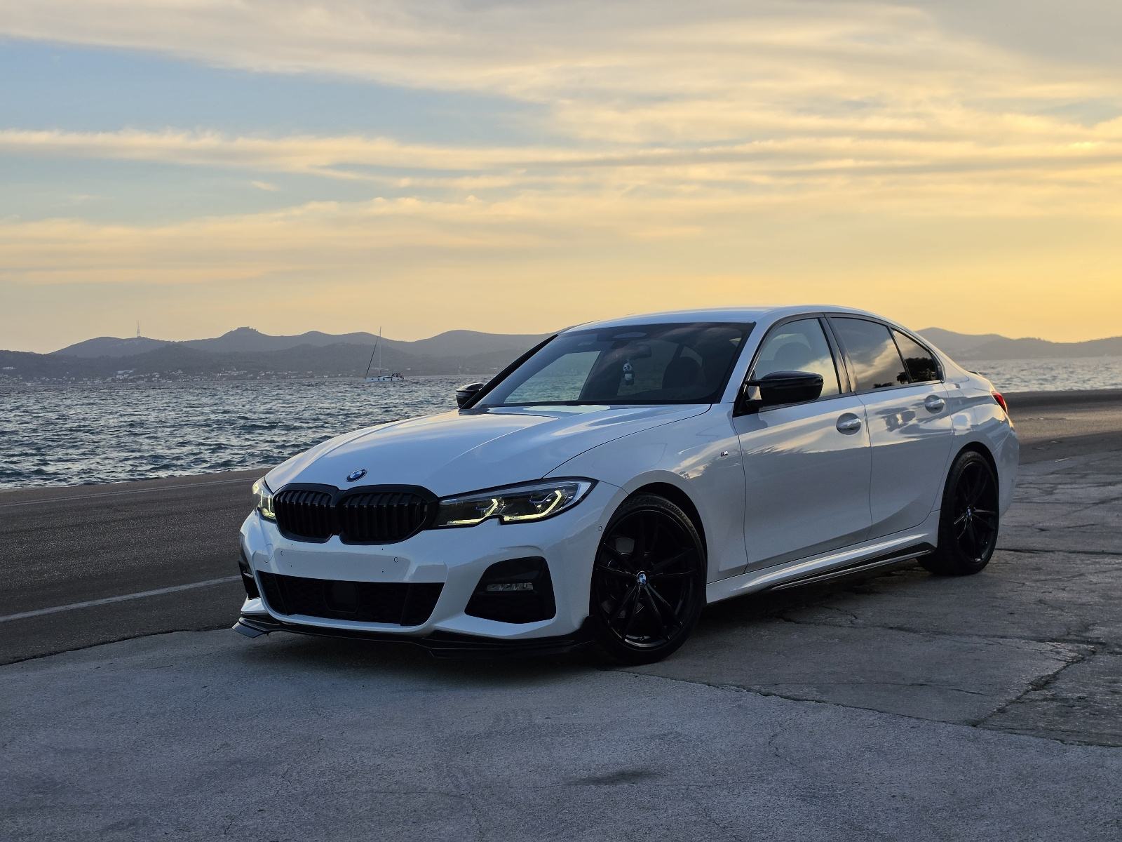 BMW serija 3 320d *Laser*H&K*Virtual*M adaptivni ovijes*, fotografija 3