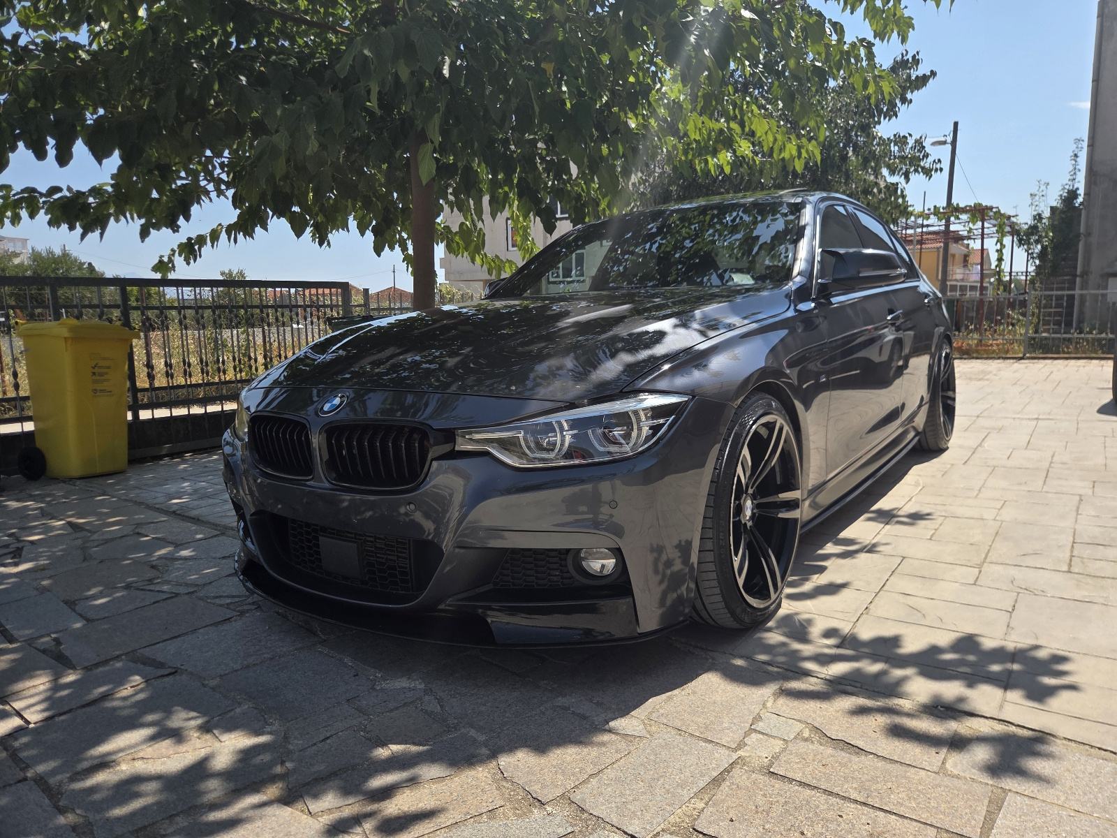BMW serija 3 320d automatik, fotografija 2