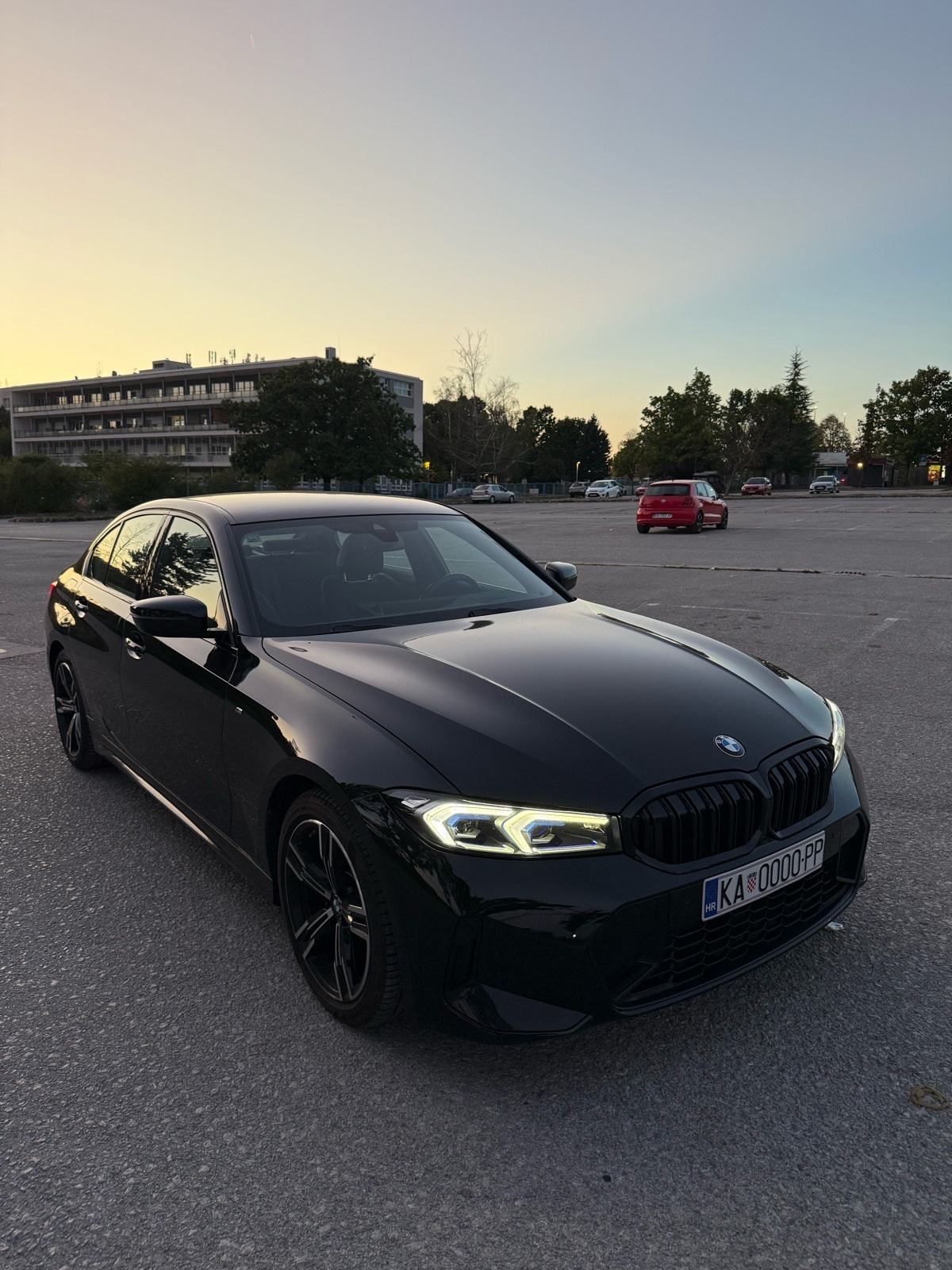 BMW serija 3 320xd LCI M-paket, fotografija 2