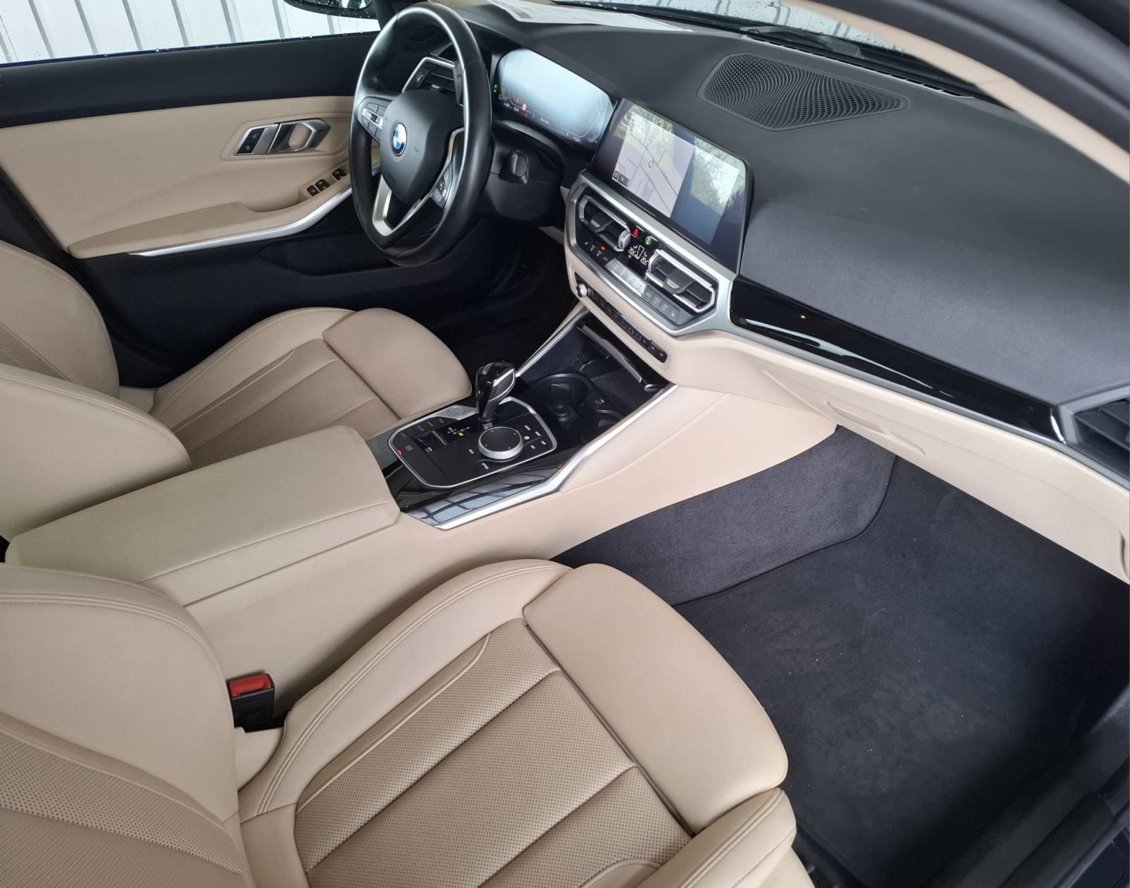 BMW serija 3 320d AUTOMATIK VIRTUAL 140kW NAV 2xPDC KAMERA FULL LED, fotografija 7