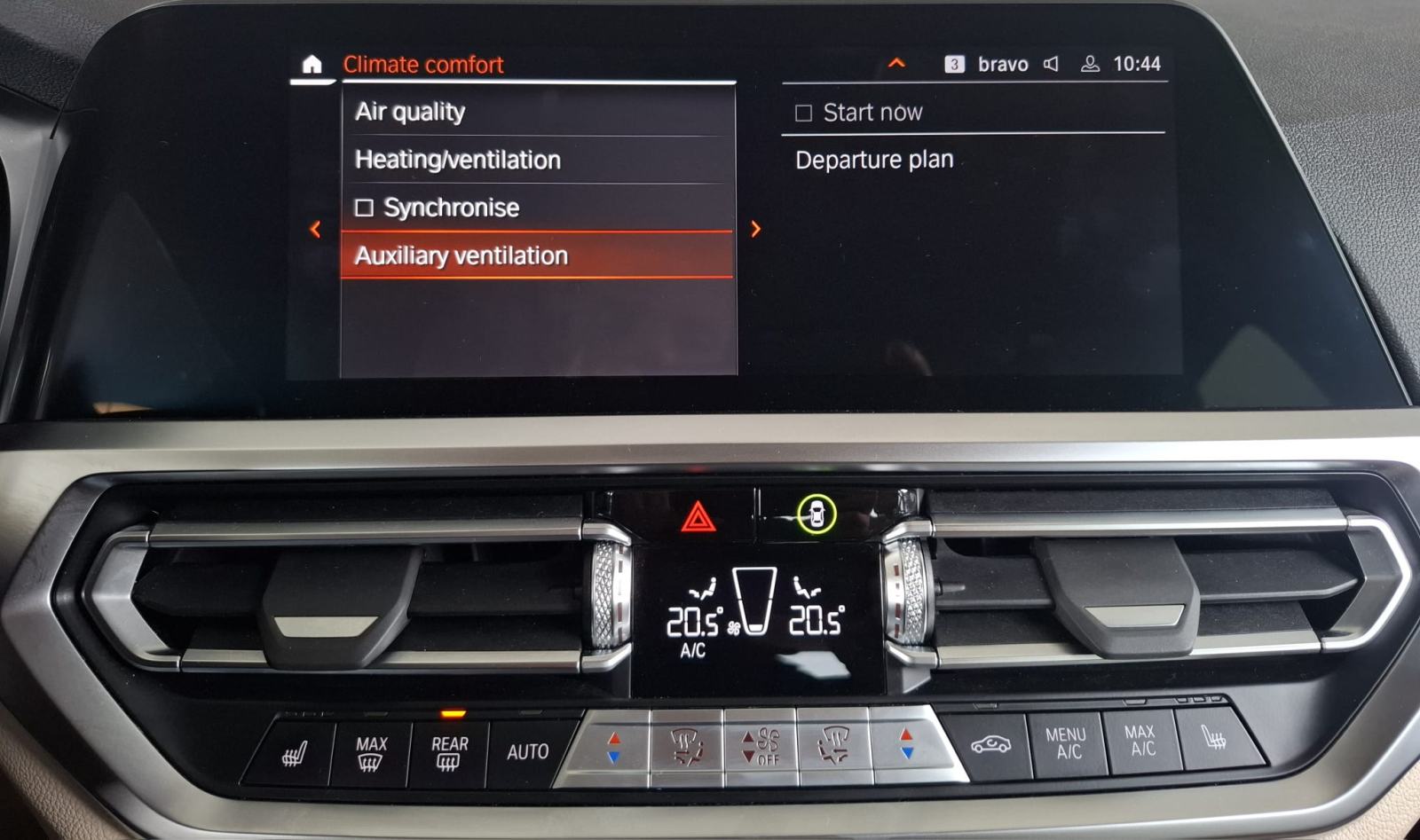 BMW serija 3 320d AUTOMATIK VIRTUAL 140kW NAV 2xPDC KAMERA FULL LED, fotografija 17